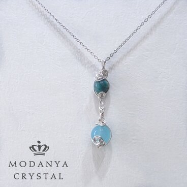 シーブルーカルセドニー+ロシアンアマゾナイトの揺れるワイヤーペンダントトップ1497