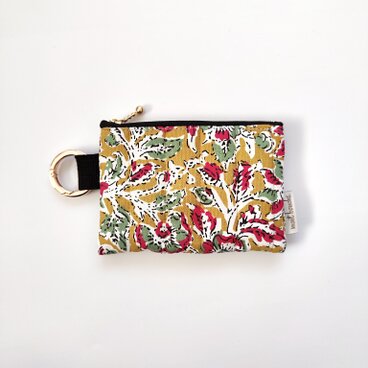 フランス製キルティング生地・カラビナ付きポーチ（noir：黒）