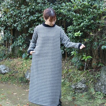 リブハイネックウールワンピース