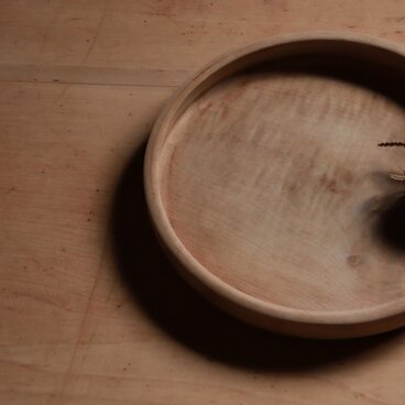№101　木製丸おぼん　無垢板　トレイ　古道具　古雑貨　