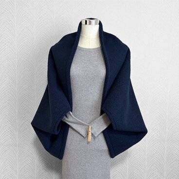 ボアウール◇ネイビー◇軽い◇マーガレットカーディガン