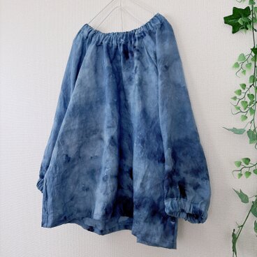 1点もの。リネンゴムギャザーブラウス