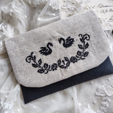 クロスステッチ*リネン*通帳ケース