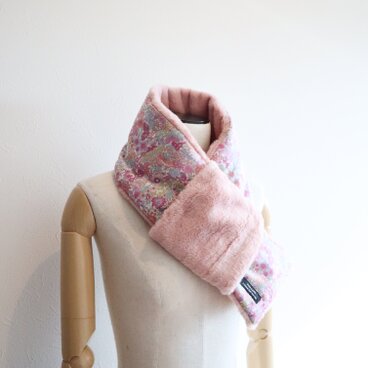 リバティ　マーガレットアニーのふわ軽ミニマフラー