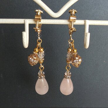 ローズクォーツのイヤリング ピアス