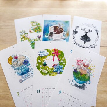 2026年　イラストカレンダー　壁掛け