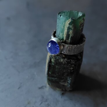 タンザナイトシルバーリング#13.5〜14