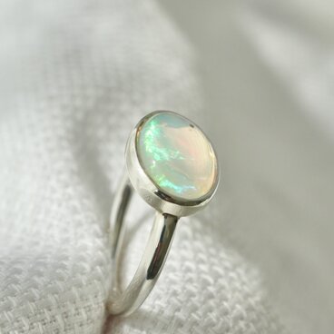 [遊色美人なethiopian opal]ring