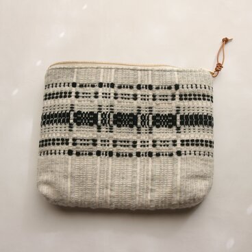 北欧手織りポーチL（グレー）ダーラドレル