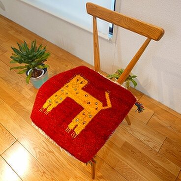 ペルシャ　ギャッベ ミニマット 横43x42㎝　レッド　ライオン　T8457G