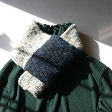 ふっくら極暖！ホームスパン手紡ぎニットマフラー【スカイ】