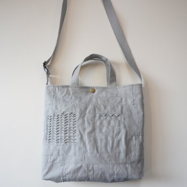 小さな布たちのツーウェイバッグ　グレイッシュブルー