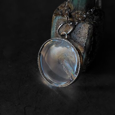 クォーツシルバーネックレス