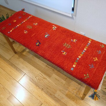 ペルシャ　ギャッベ ミニランナー　ラグ　118x40cm  茜色　ラクダ　花　ヤギ　羊　RJ14359