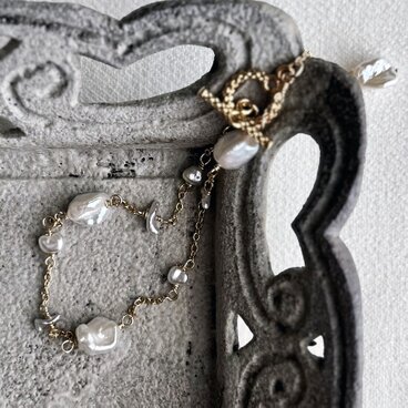 ケシパールと淡水パールのブレスレット