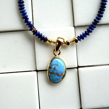 ゴールデンヒルターコイズトップとラピスラズリのネックレス