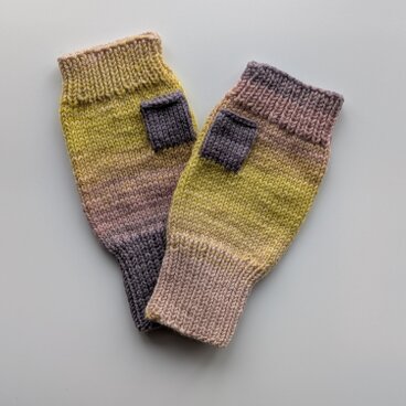 ハンドウォーマーグラデーション ピンクベージュ