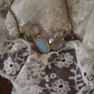 虹の通路　オパール