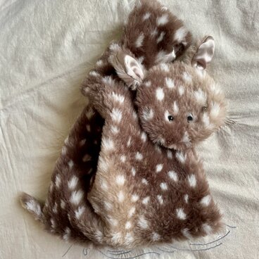 おすわり鹿のワンハンドルバッグ2  ポーチつき