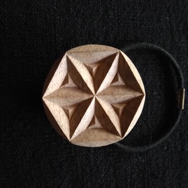 幾何学模様髪留め