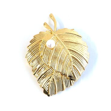リーフモチーフ パール付き ブローチ ゴールド【ebro26-2】