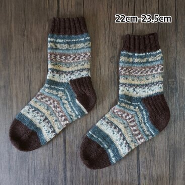 手編みの靴下［洗濯機ok］