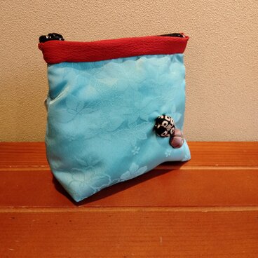 着物　梅付きトート型ポーチ（中）