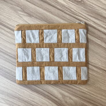 パッチワークのポーチ