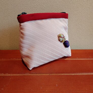 着物　梅付きトート型ポーチ（中）