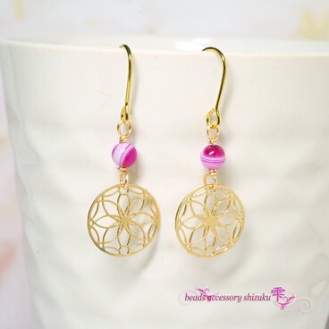 彩鞠ピアス＊ピンクストライプアゲート