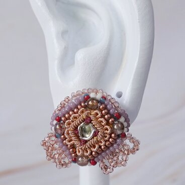 おしゃべりなピアス・イヤリング61｜インド刺繍×コッパー×大ぶり×選べる金具×ビーズ刺繍×サージカルステンレス