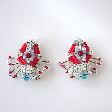 ドレッシープランクトン//ピアス