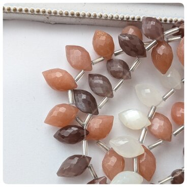 こっちも可愛いよセットB∴天然石ビーズ∵ 高品質マーキスライスブリオレットカット3種類各2粒