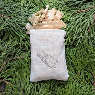 青森ひばサシェ〈コーギー〉ヘソ天 仰向け 肉球