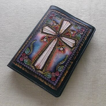 文庫サイズブックカバー 刻印、拭き染め 牛革