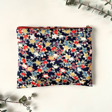 紅緋色の正絹小物2点セット｜フラットポーチ・ティッシュケース｜着物リメイク