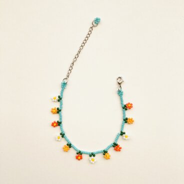 フラワービーズブレスレット