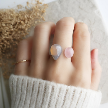 グレーオニキスとクンツァイトのフォークリング　ライラックカラー 金アレ対応