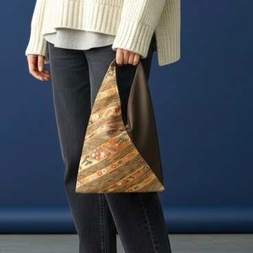 あずま袋【送料込み】帯リメイク　ゴールド