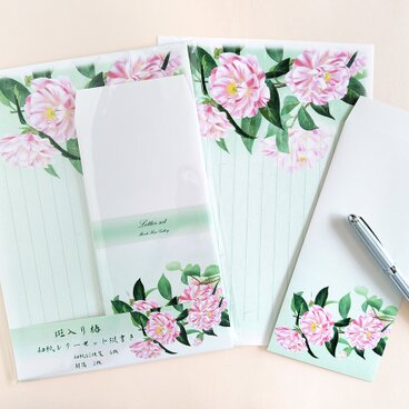 斑入り椿の和紙レターセット ちょっと大きめ、Ｂ5サイズ縦書き