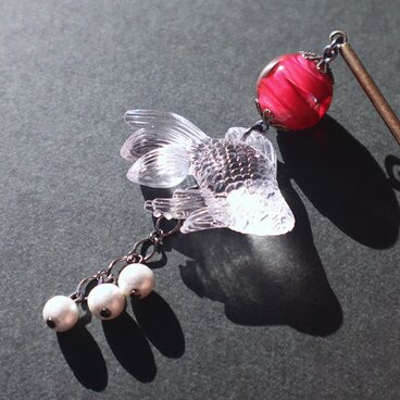 かんざし とんぼ玉と金魚 一本 レッド 金赤 浴衣や着物に映える ヘアーアクセサリー