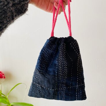 こぐま座流星群と月と冬の空のポーチ　/ 巾着袋　no 236