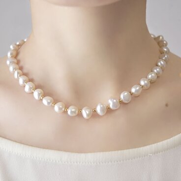 14kgfビーズ×淡水パールの41cmネックレス