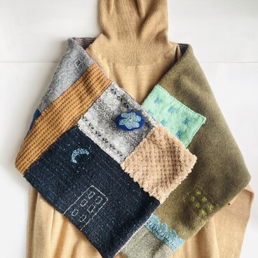 リバーシブル手縫いストール♪