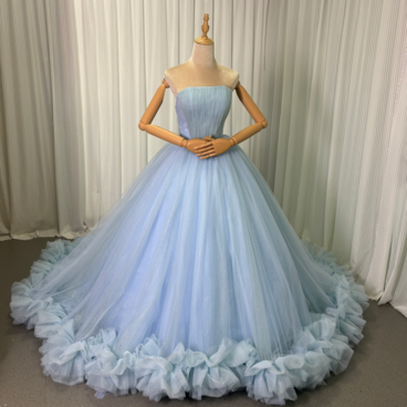 カラードレス ブルー ベアトップ キラキラチュール フレアスカート 華やかなトレーン 編み上げ 披露宴