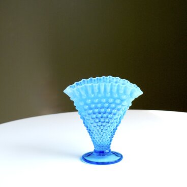 【Fenton】アメリカ製 / ヴィンテージ / ガラス花瓶 / 一輪挿し / ライトブルー