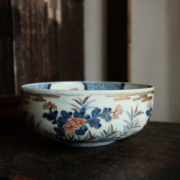 【年始特価¥8500→¥5500】草花と蝶と鳥◆伊万里　花文染錦金彩鉢　骨董・antiques　古美術　江戸末〜明治期