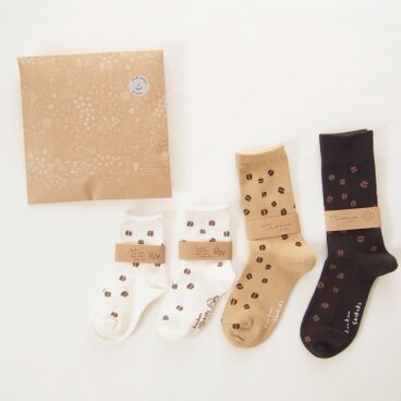 （4足セット）コーヒー豆靴下:かぞく一緒がうれしいね。お揃い靴下