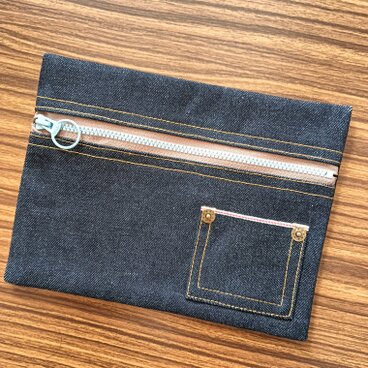 ぺたんこポーチ ☆ 岡山デニム【モカ×ベビーブルー】セルビッチ　赤耳　ポーチ　小物入れ　マスク　通帳　お薬手帳