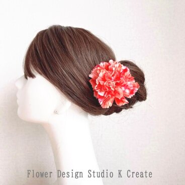 カーネーションのヘッドピース（OR）　髪飾り　オレンジ　フローレス　フラメンコ　イベント　舞台　発表会